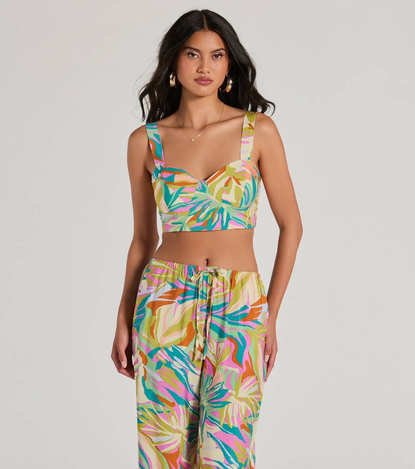 Getaway Retreat Sweetheart Tropical Crop Top