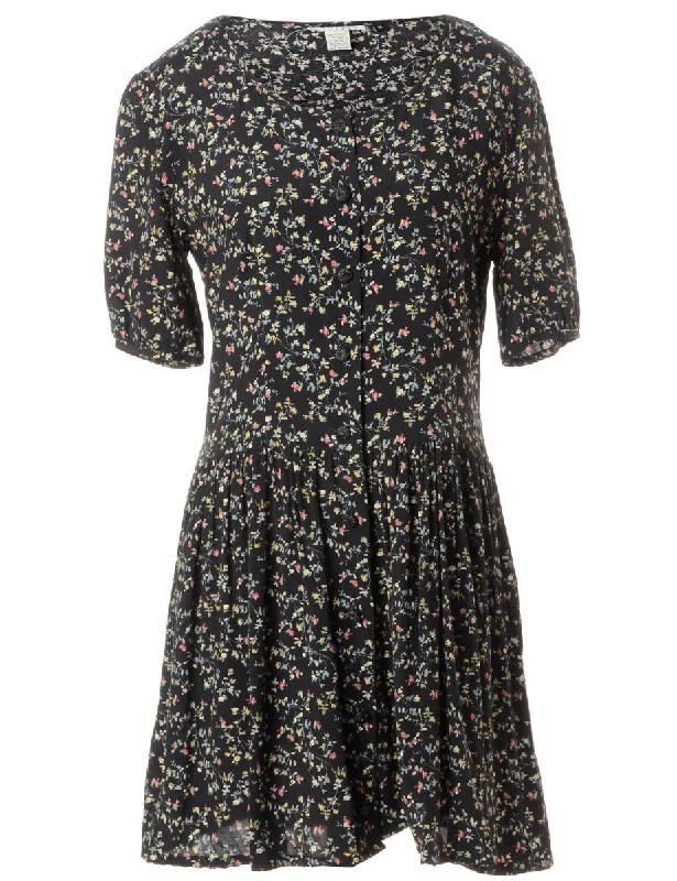 Label Floral Short Dress